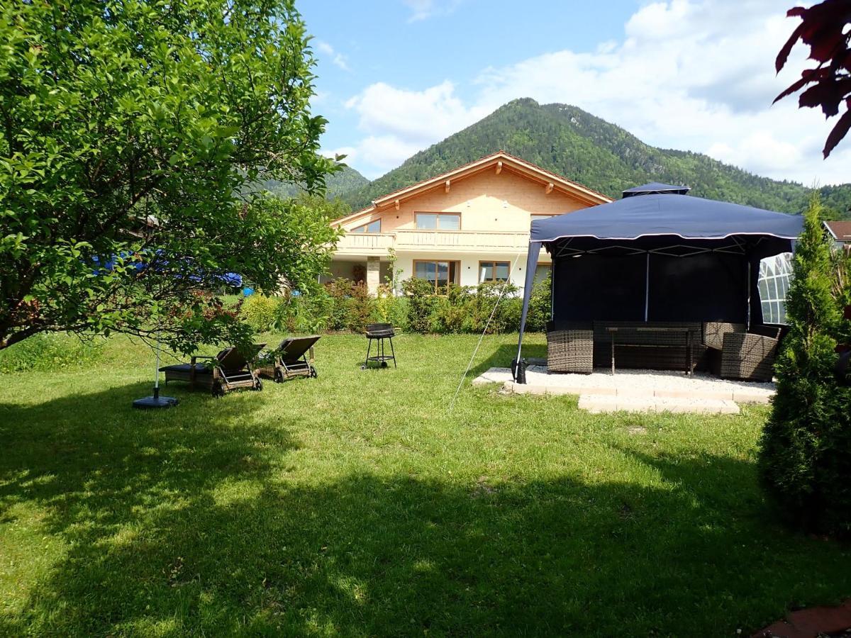 Chiemgauferienwohnungen - Wanderlust Und Alpenrose Unterwössen Exterior foto